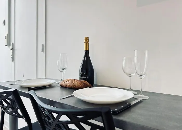 Le Cernay, Cosy Proche Centre-ville Daire *